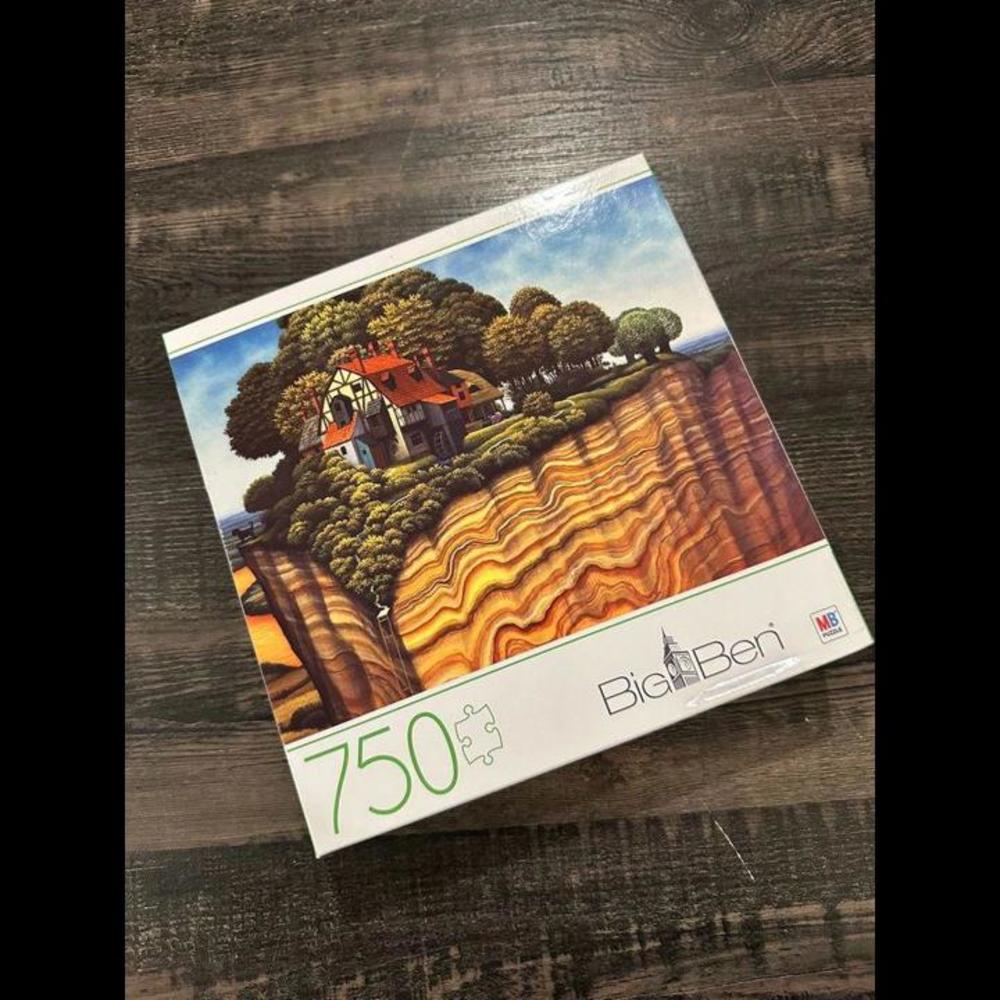 Big Ben 750 Piece Art Based Jigsaw Puzzle “Tectonic” Milton Bradley